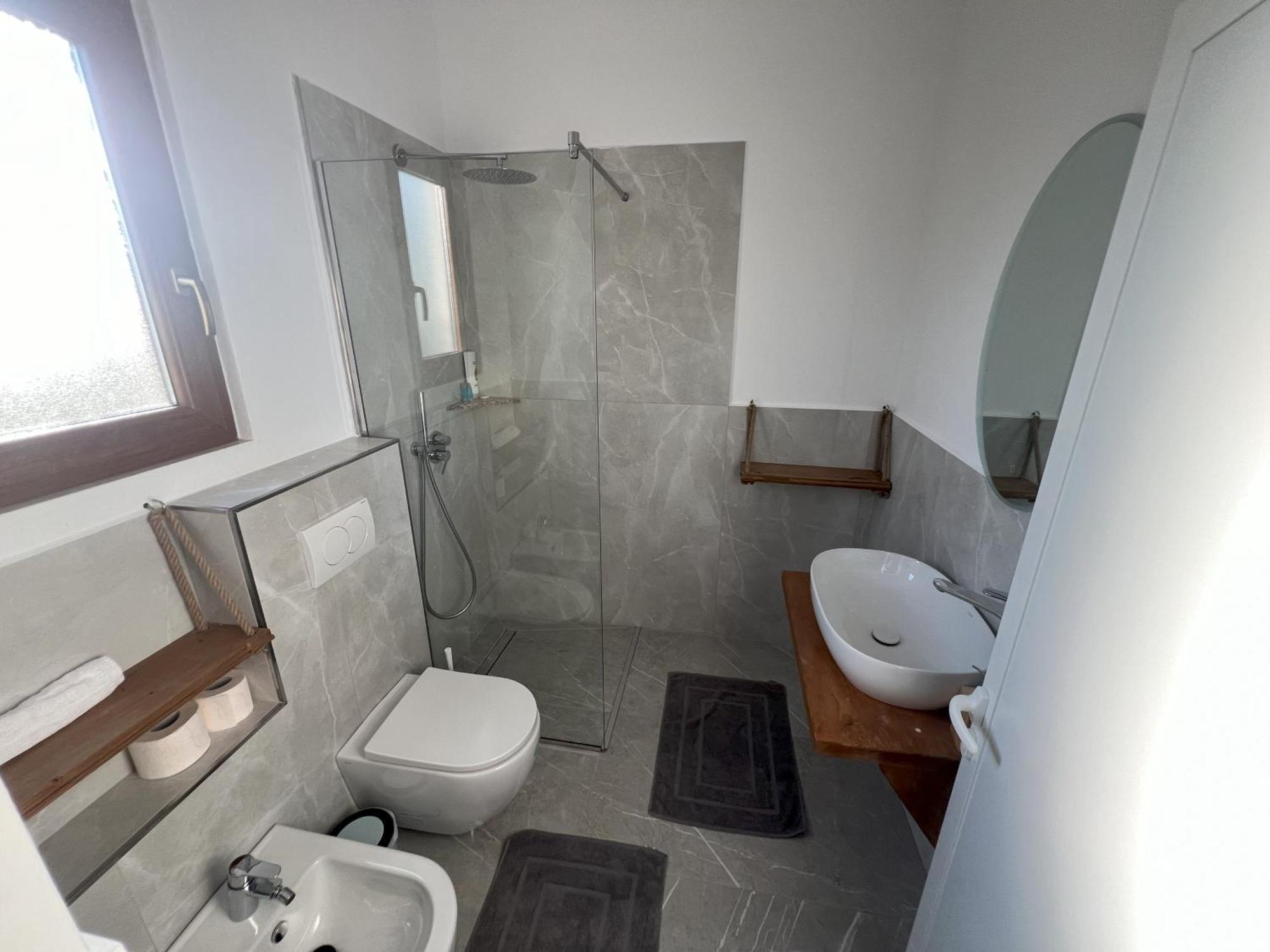 Guesthouse Koleci - Mrizi I Zanave Fishte Exteriör bild